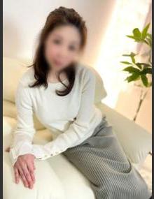 完熟ばなな新宿 えま