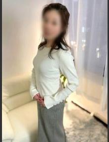 完熟ばなな新宿 えま