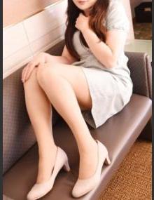 完熟ばなな新宿 ももえ